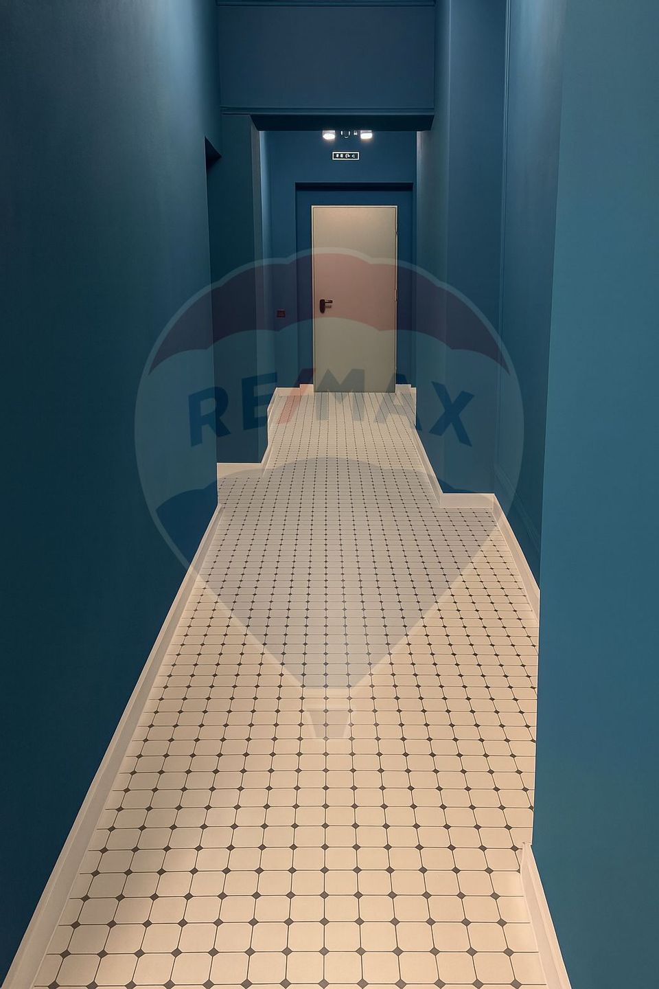 100sq.m Office Space for rent, P-ta Universitatii area