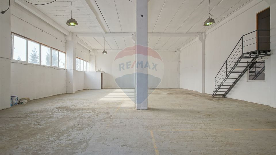 250sq.m Industrial Space for rent, Bartolomeu area