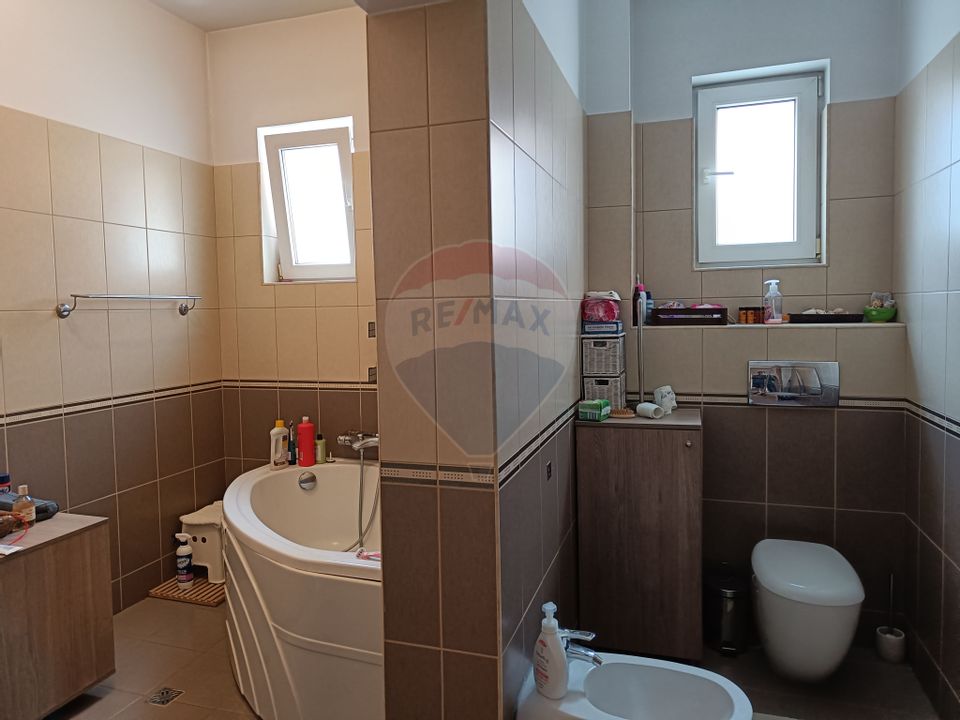 13 room House / Villa for rent, Andrei Muresanu area