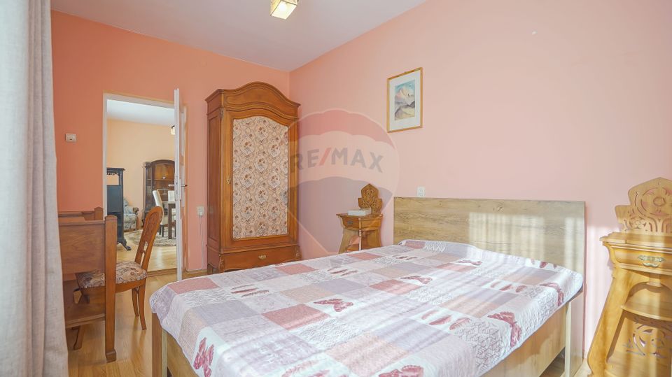 Apartament cu 3 camere de închiriat zona centrala Maior Cranta
