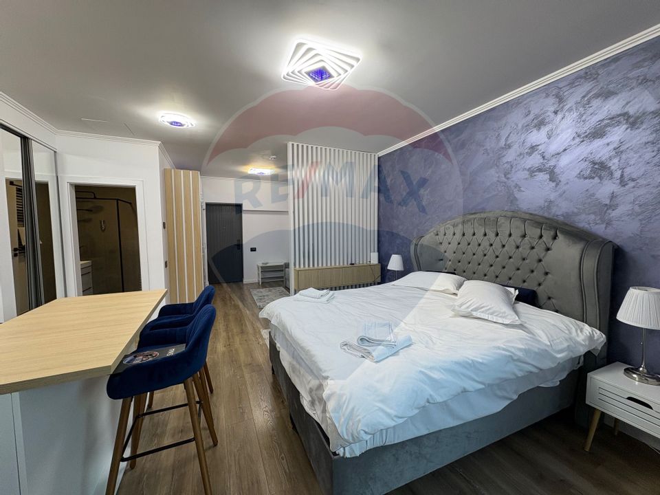 Studio luminos,55 mp, 2022 + parcare, Sinaia, introdus regim hotelier