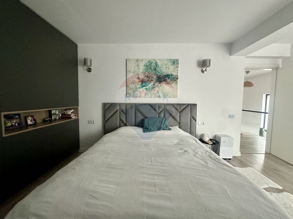 Vilă de vânzare - Tunari