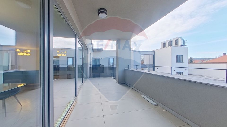 3 room Apartment for rent, Central area