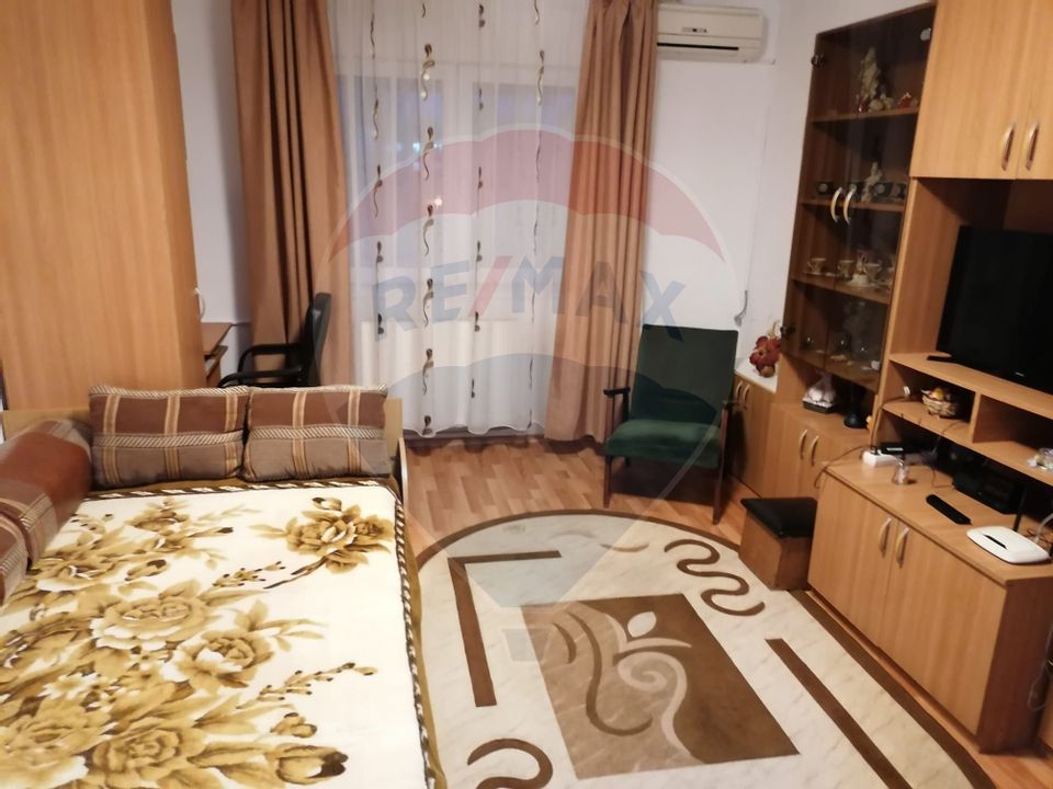 Apartment 1 room for rent Bucuresti, Timisoara RMX90805 RE/MAX Romania