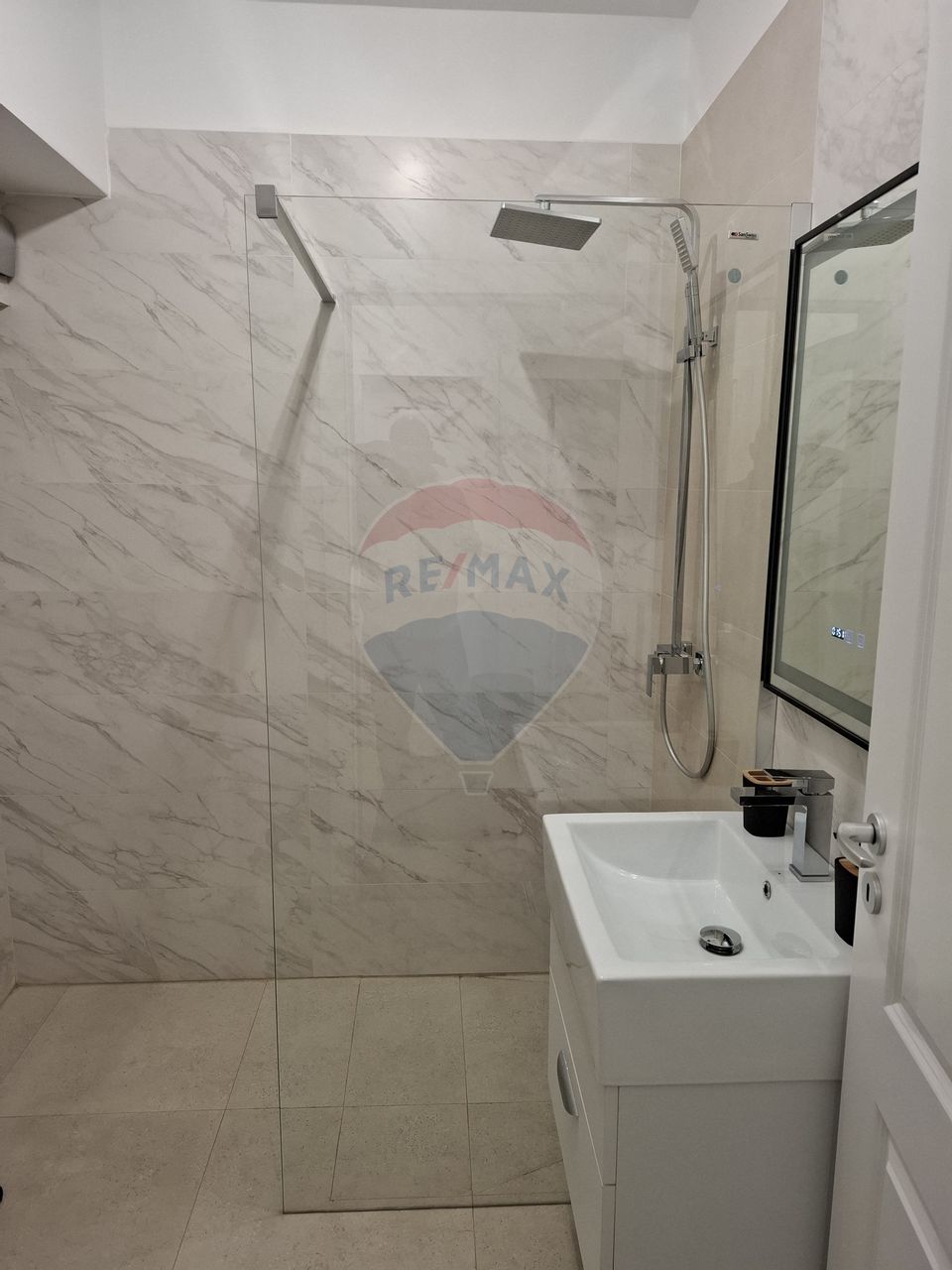 Apartament Nou, Lux, 1 Cameră, 48 mp – Prima Închiriere!