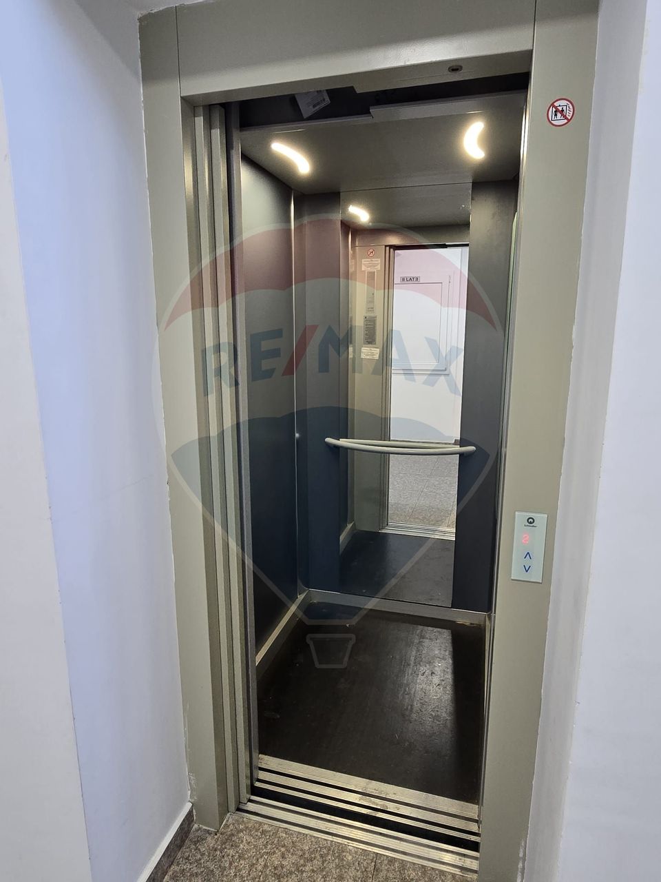 3 room Apartment for sale