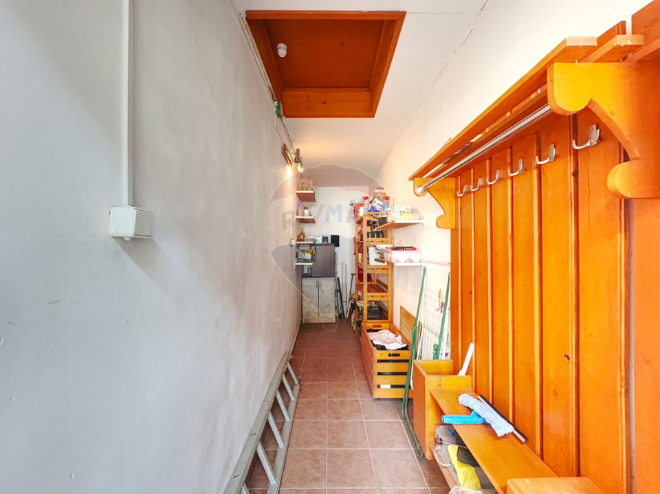 Teren generos cu o casă locuibilă în Timișoara, cartier Freidorf