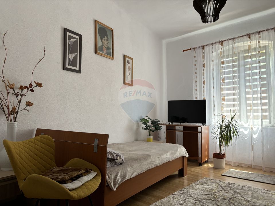 Casa cu gradina in Slimnic