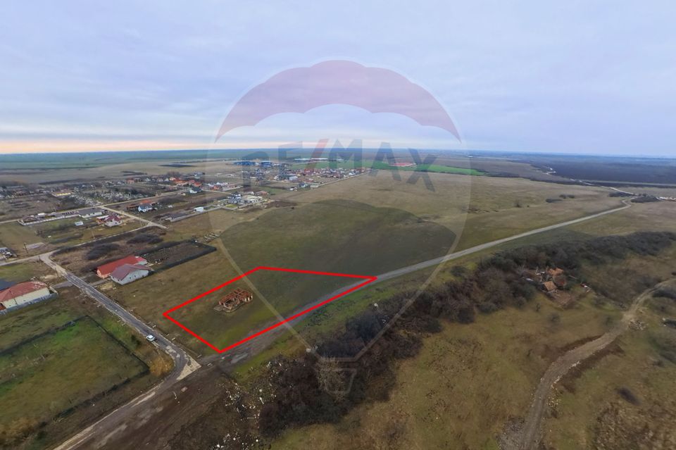 Land 2,651sqm Frumuseni / None