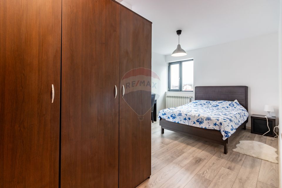 Apartament cu 4 camere de vânzare în zona Barbu Vacarescu