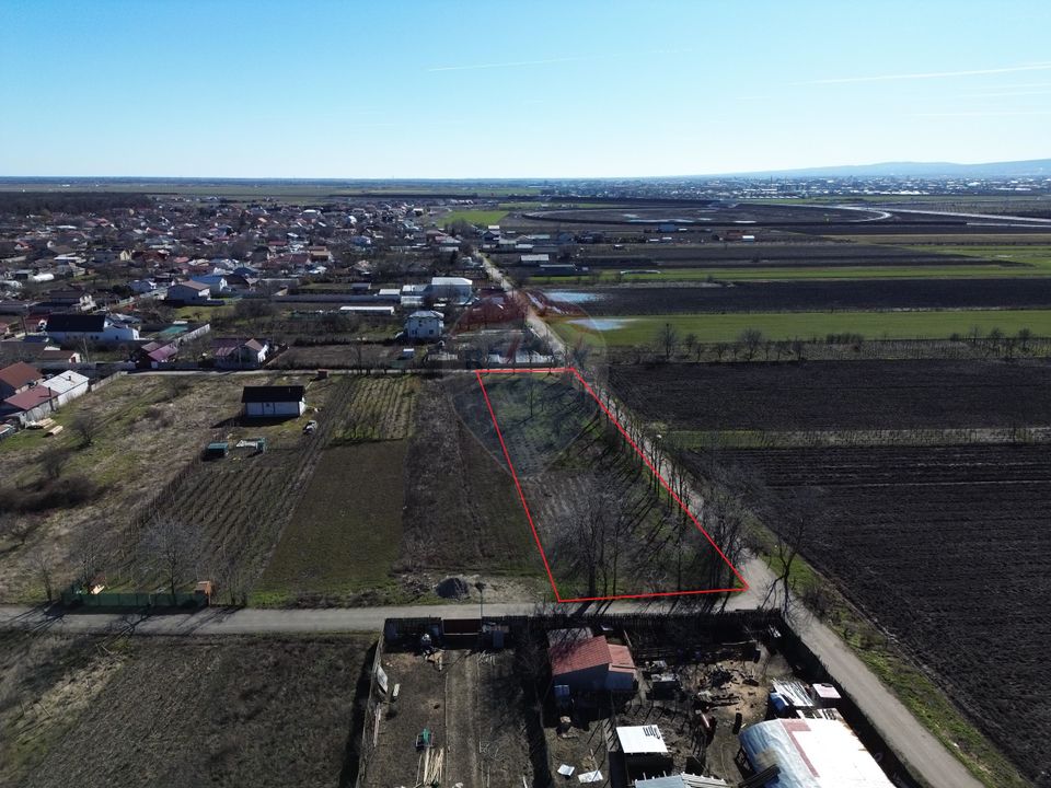 Land 2,300sqm Petresti / Strada Lacramioarei