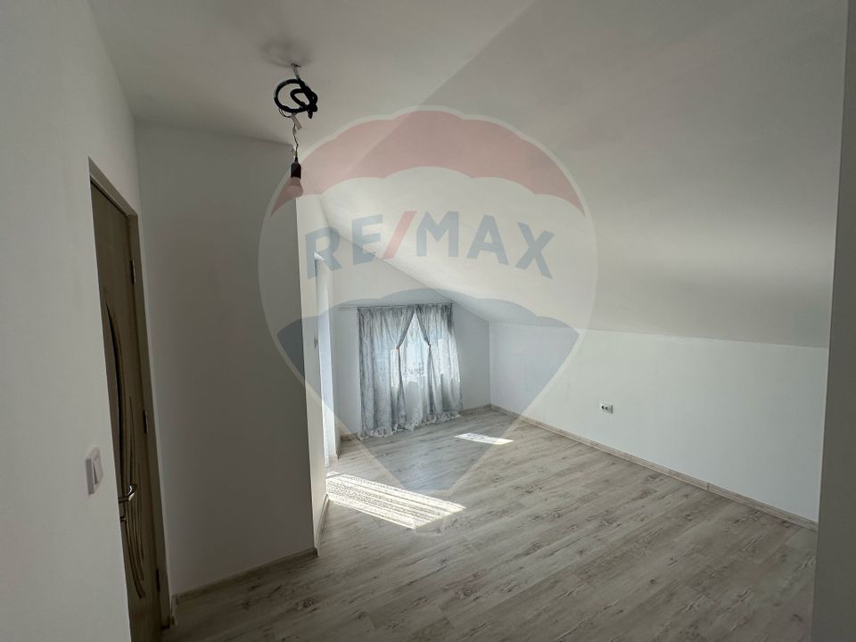 Vanzare casă noua in loc Felnac cu teren de 1190mp