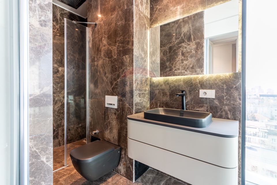 Penthouse spectaculos de vanzare
