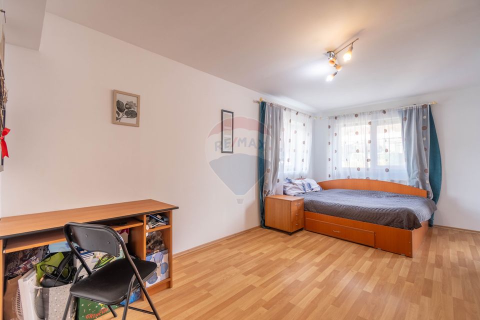 Apartament cu o camera de vanzare Calea Turzii Nr.162, 40.6mp, Parcare