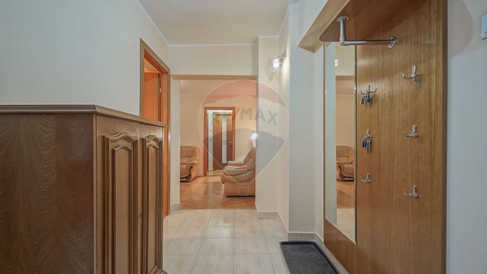 REZERVAT! 3 CAMERE RENOVAT CU BALCON | CENTRUL CIVIC | VICTORIEI 10