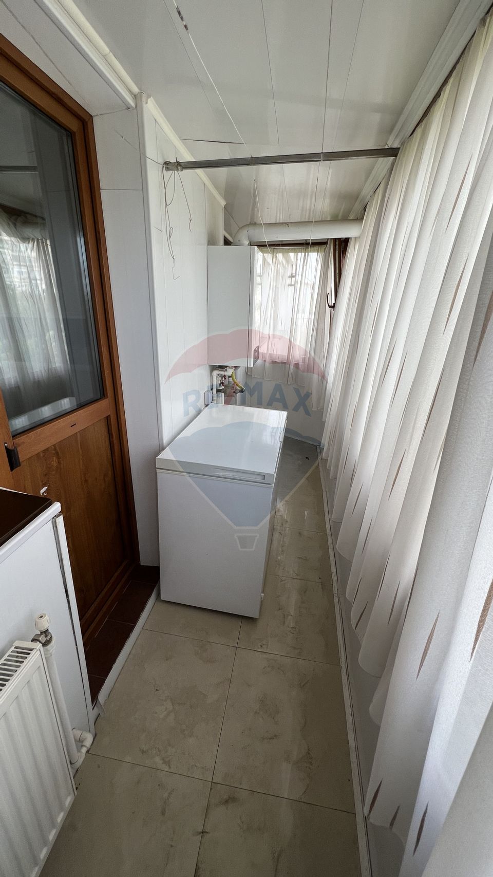 Apartament cu 4 camere de vânzare în zona Siderurgistilor Vest