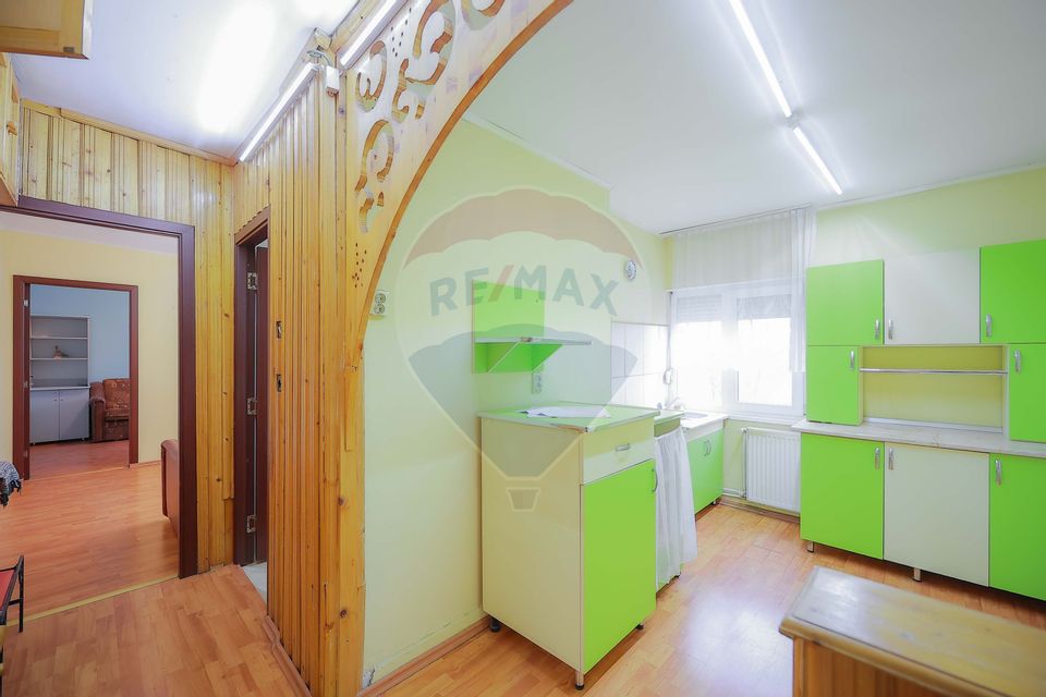 Apartament cu 2 camere de vânzare în zona Velența