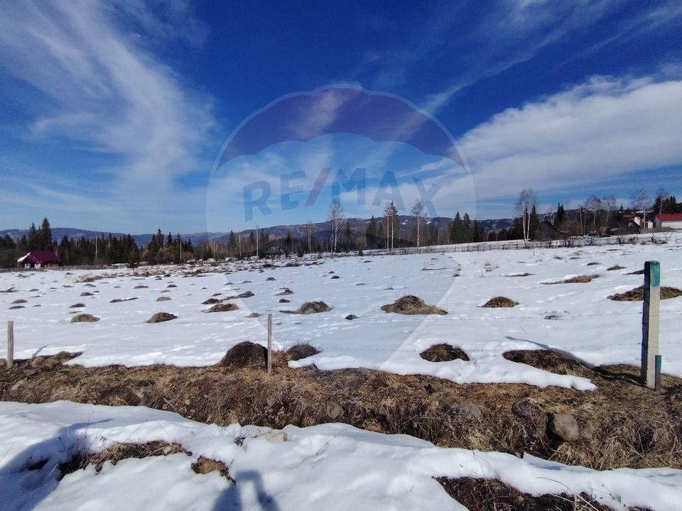 Teren intravilan in Suceava,Neagra Sarului,3002m.p.la 20km de V.Dornei