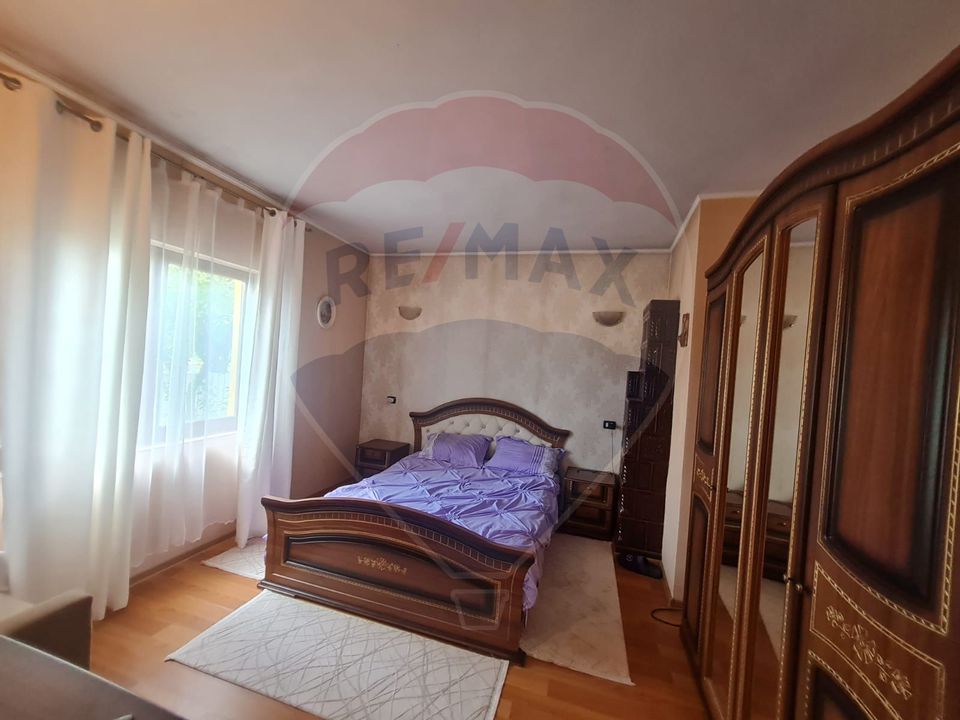 6 room House / Villa for sale