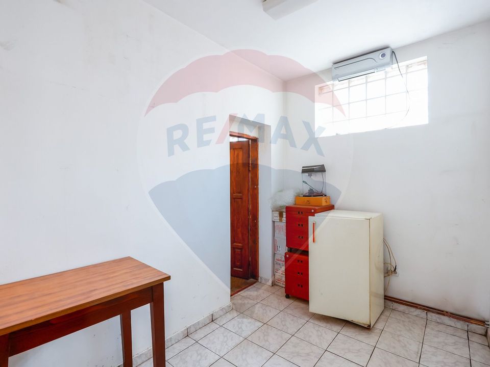67sq.m Commercial Space for sale, Episcopia Bihorului area
