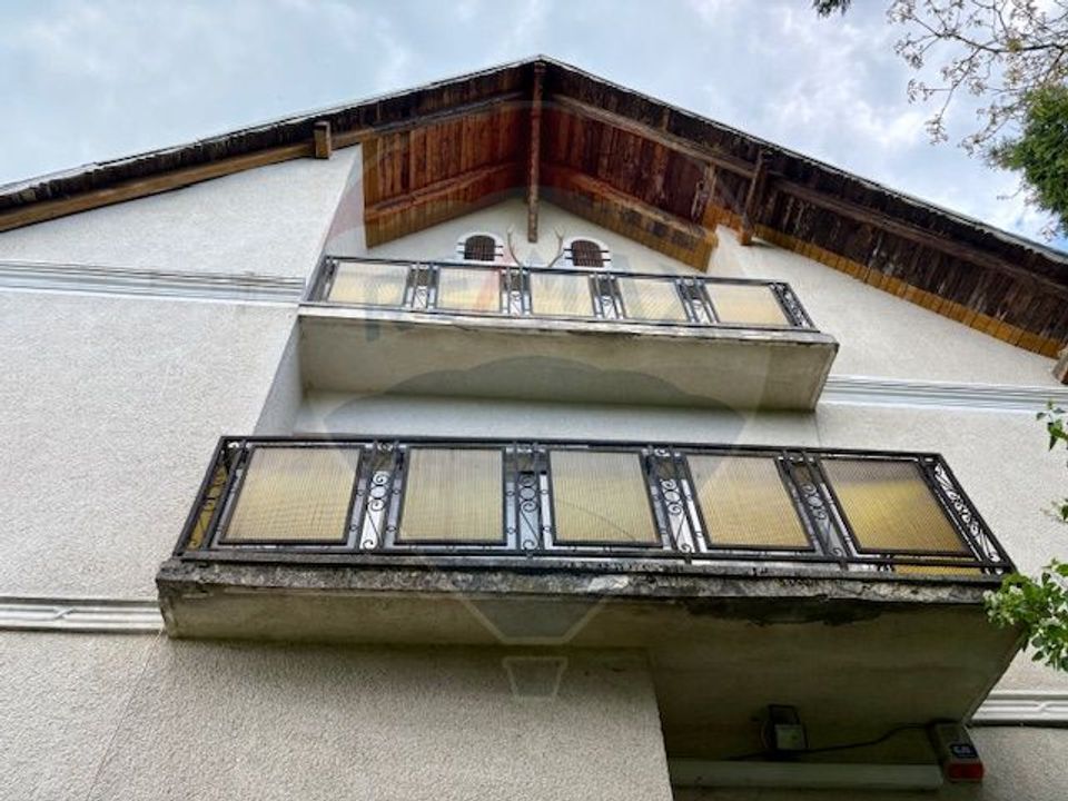 7 room House / Villa for sale