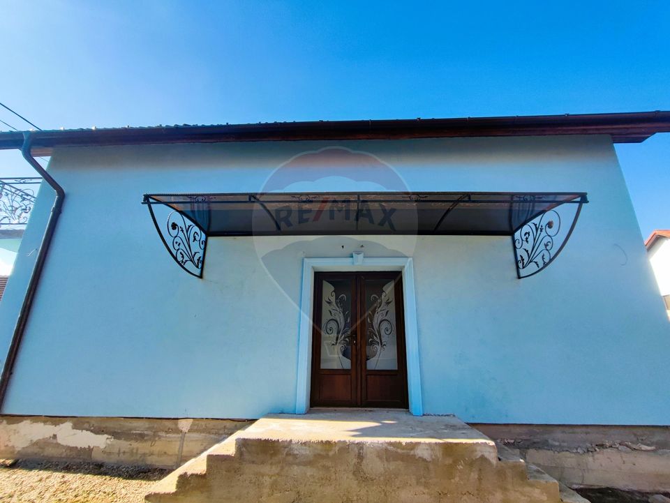 5 room House / Villa for sale