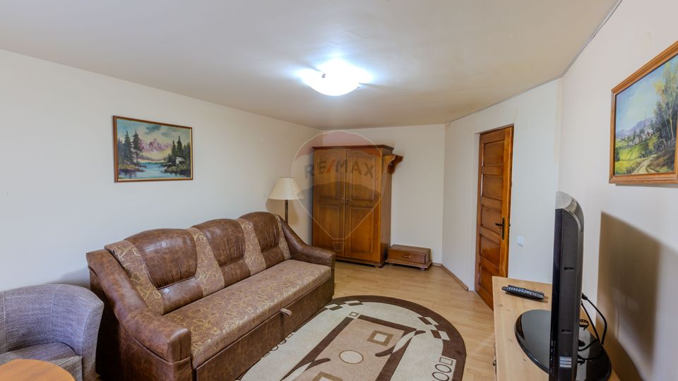 Hotel / Pensiune cu 10 camere de vânzare/Vama Buzaului