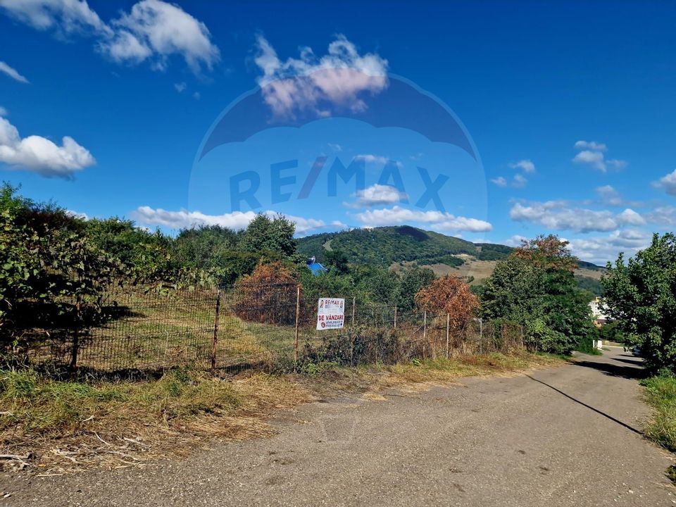 Land 2,000sqm Piatra-Neamt / Strada Pietrelor