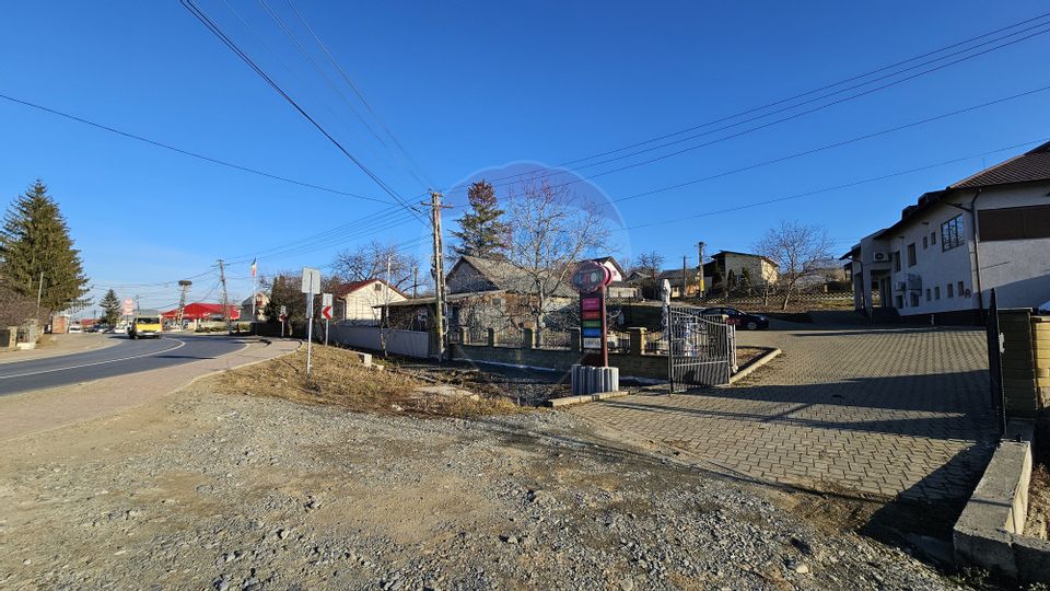 Complex comercial-cofetărie, patiserie pitzerie- Udești, Suceava