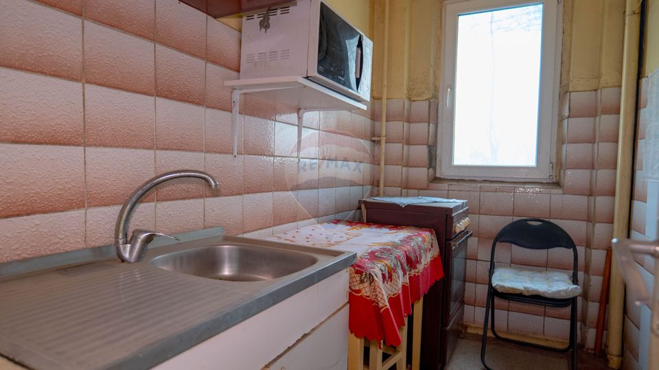 Vânzare apartament 3 camere,  zona Pantelimon - Liceul Lucian Blaga