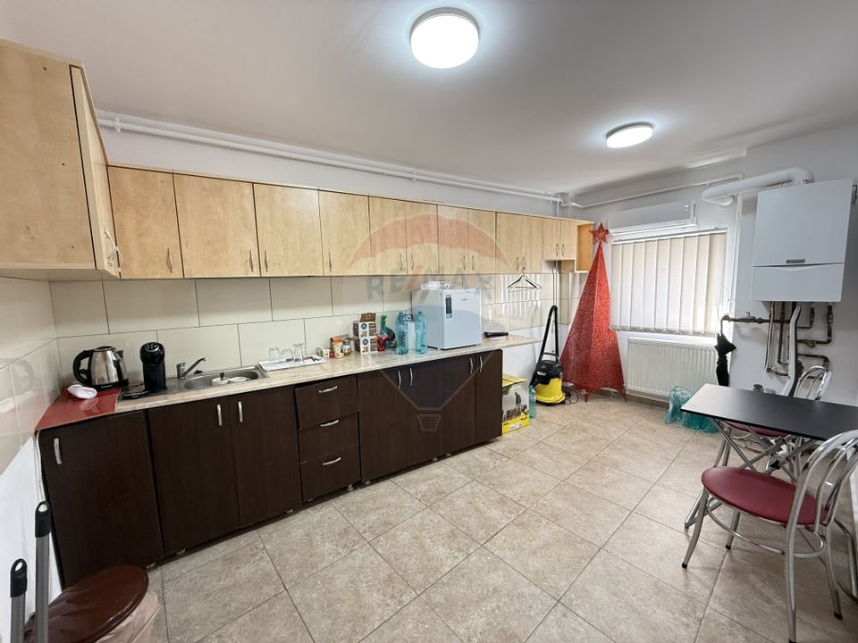 Apartament cu 3 camere de vânzare Voluntari