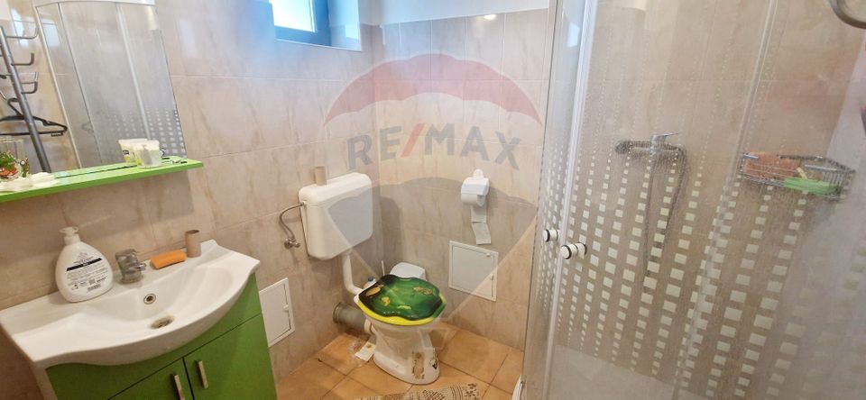 Land 2,000sqm Livada / None