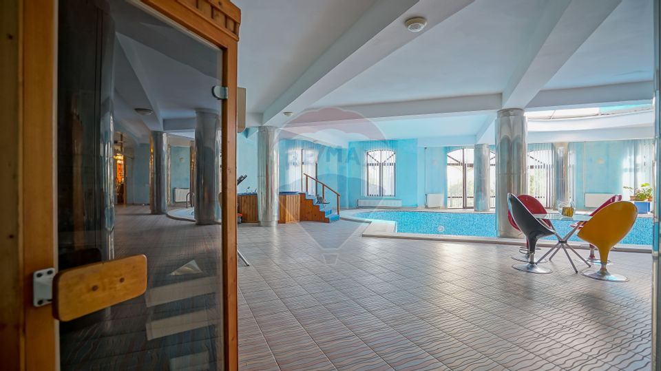 GRANDIOSE villa for sale in Brasov