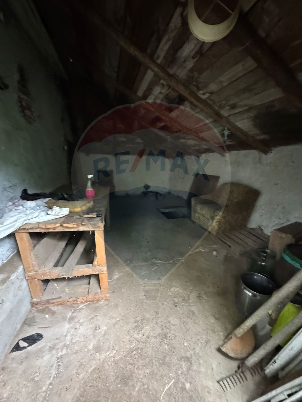 Casă / Vilă cu 3 camere în Răchitosu