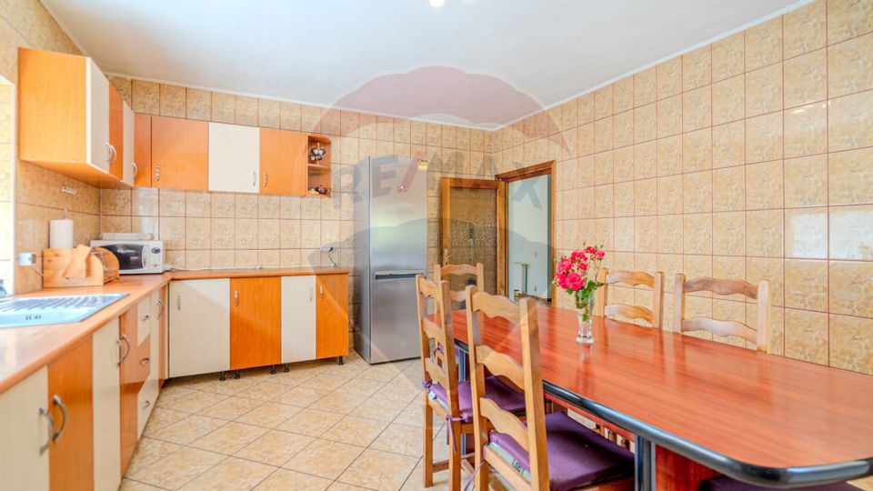 10 room House / Villa for sale