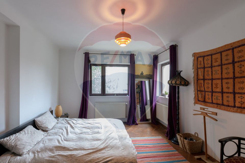 Doua case | Teren 290 mp | Ideal Locuinta & Afacere | Investitie