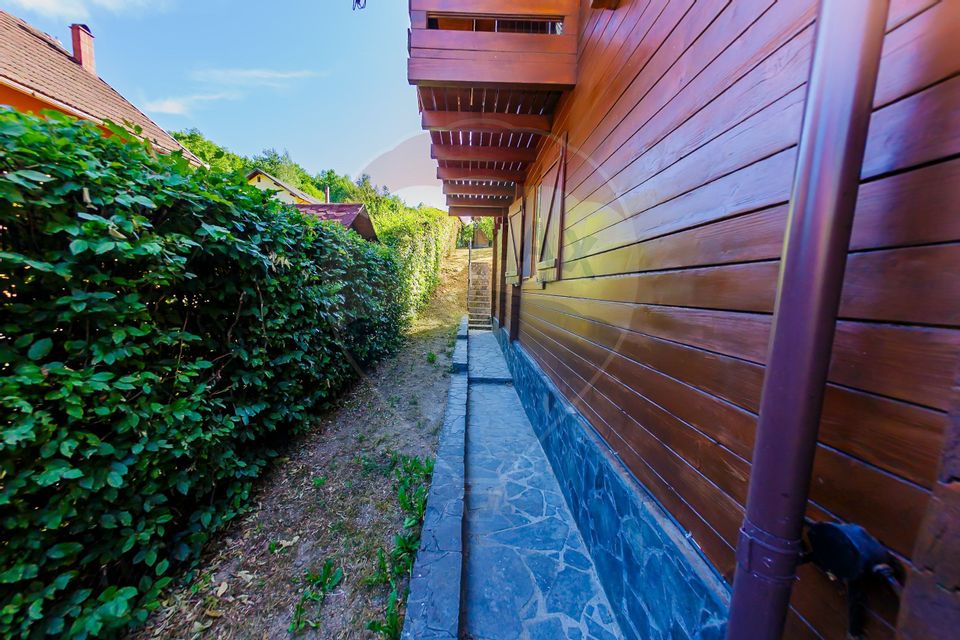 4 room House / Villa for sale