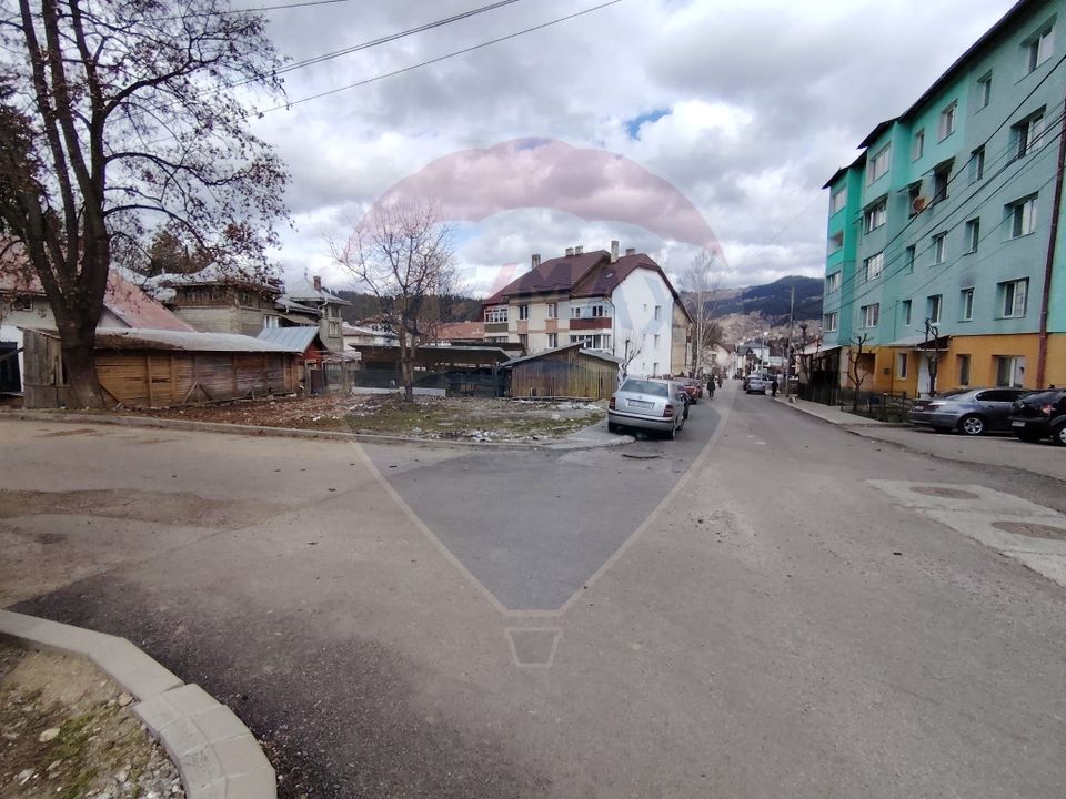 Teren central 322mp Vatra Dornei / Strada Lumea Noua