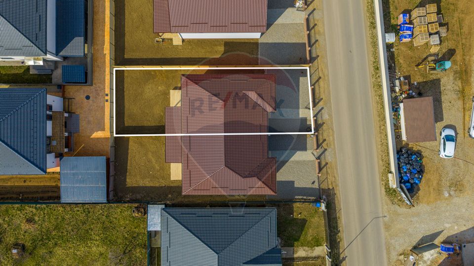 4 room House / Villa for sale