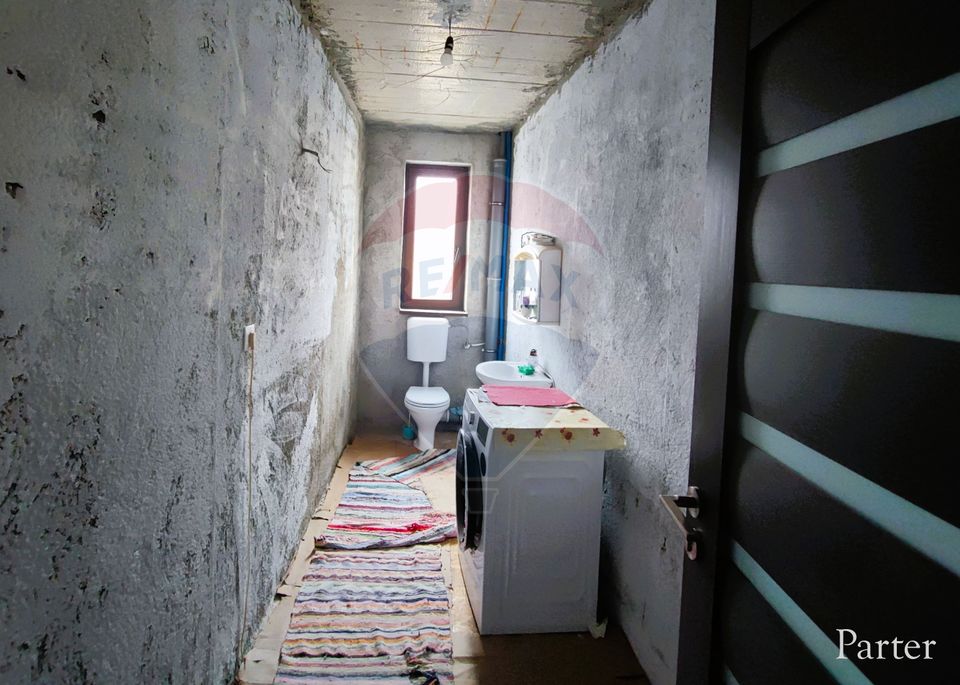 6 room House / Villa for sale, Central area