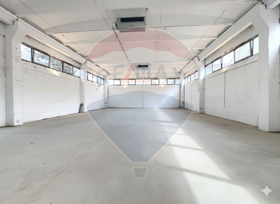 319sq.m Industrial Space, Freidorf area