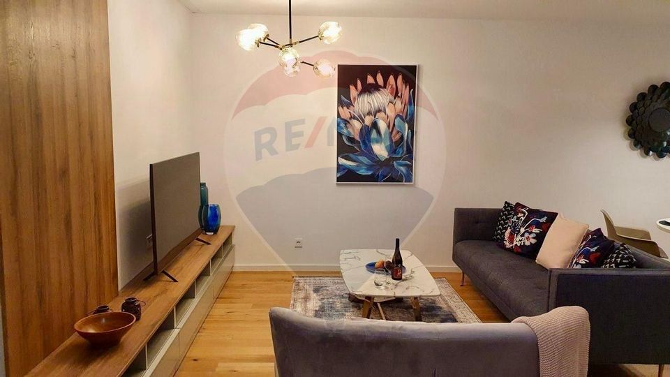 Închiriere 2 camere | Aviatiei Park |
