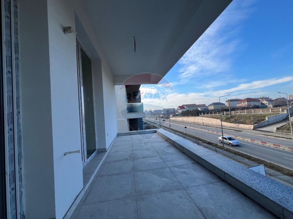 Apartament de vanzare cu 2 camere cu parcare inclusa Mamaia Constanta