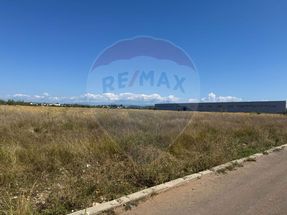 Land 10,600sqm Targoviste / Strada Ilfovului