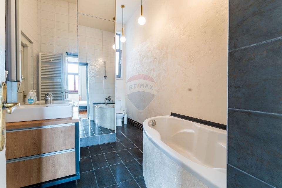 3 cam, 2 bai, 115mp, Ultracentral, la cheie, parcare inclusa, com 0