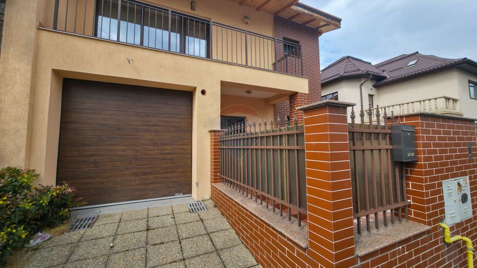 Casa cu 5 camere de inchiriat Gheorgheni, Garaj, Teren 400mp