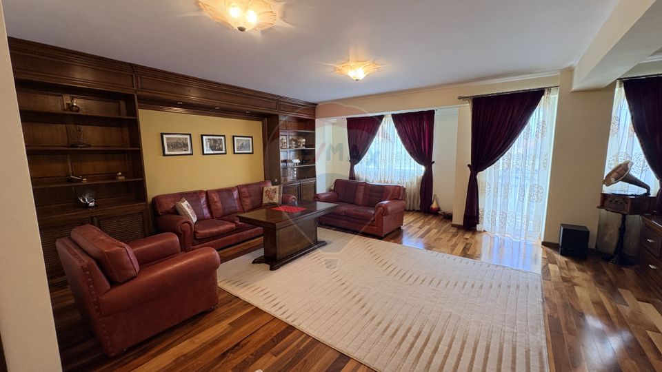 3 room Apartment for sale, Central area