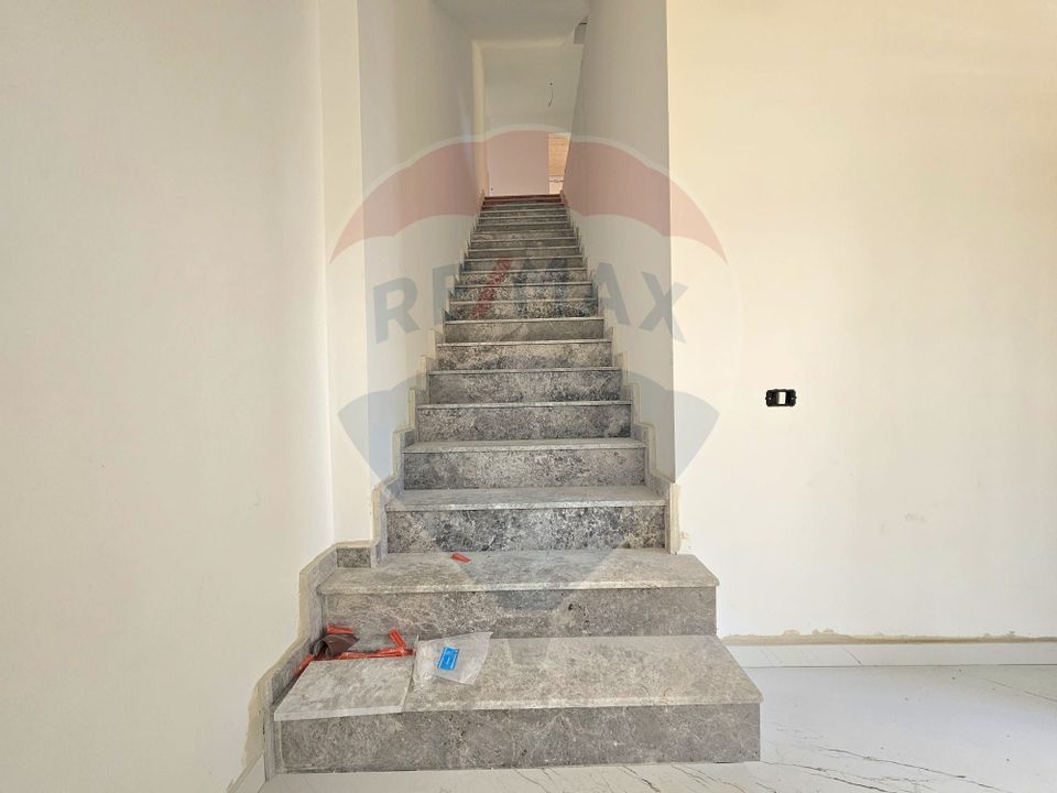 Casă nouă premium de închiriat în zona restaurantului Scoica Constanta