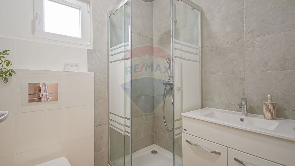 COMISION 0|VILA  STUPINI – 1.400 MP TEREN, 295 MP UTILI