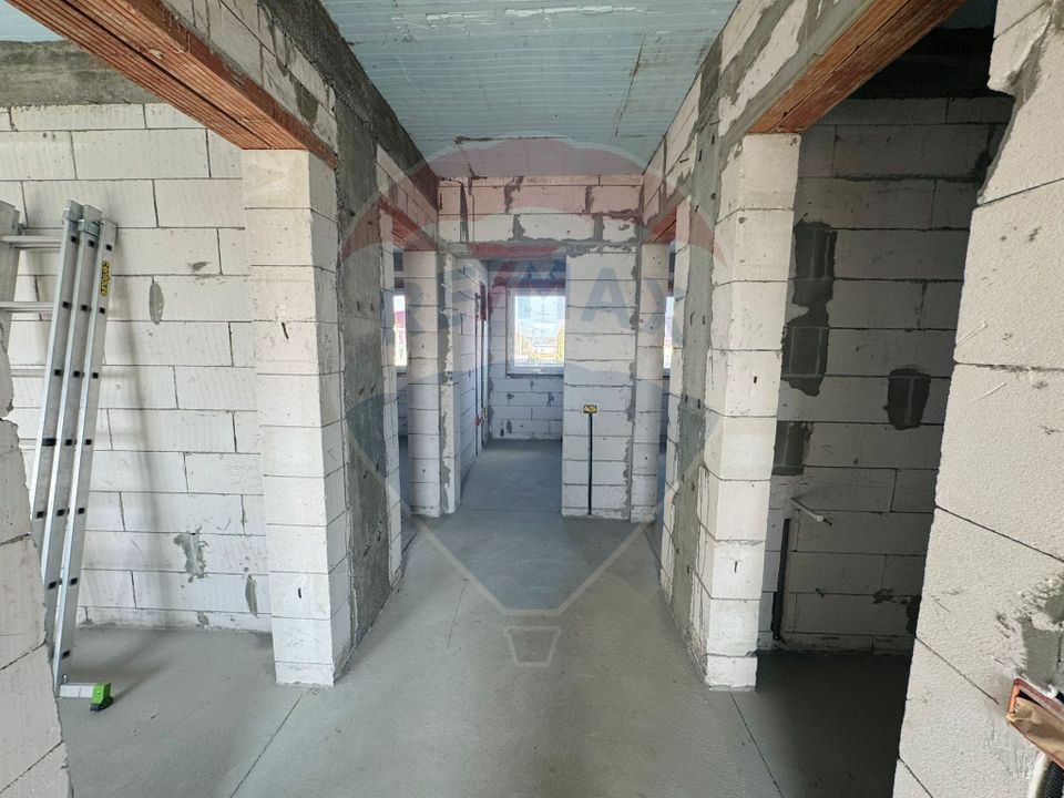 5 room House / Villa for sale, Bariera Valcii area